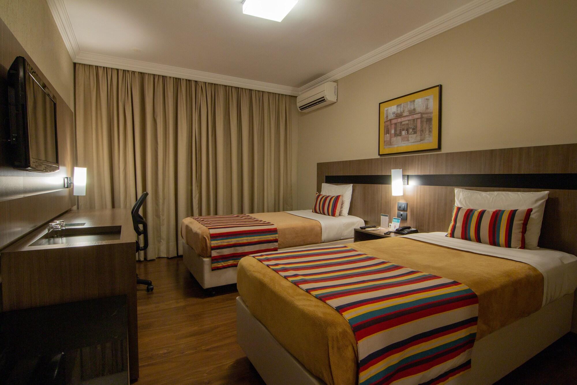 Hotel Deville Express Cascavel Cascavel  Exterior foto